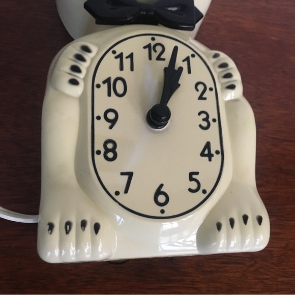 Vintage Wall Decor Vintage Kit Cat Klock D8 Ivory Black Bow Tie